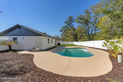 4801 Black Pine Court Jacksonville FL 32210