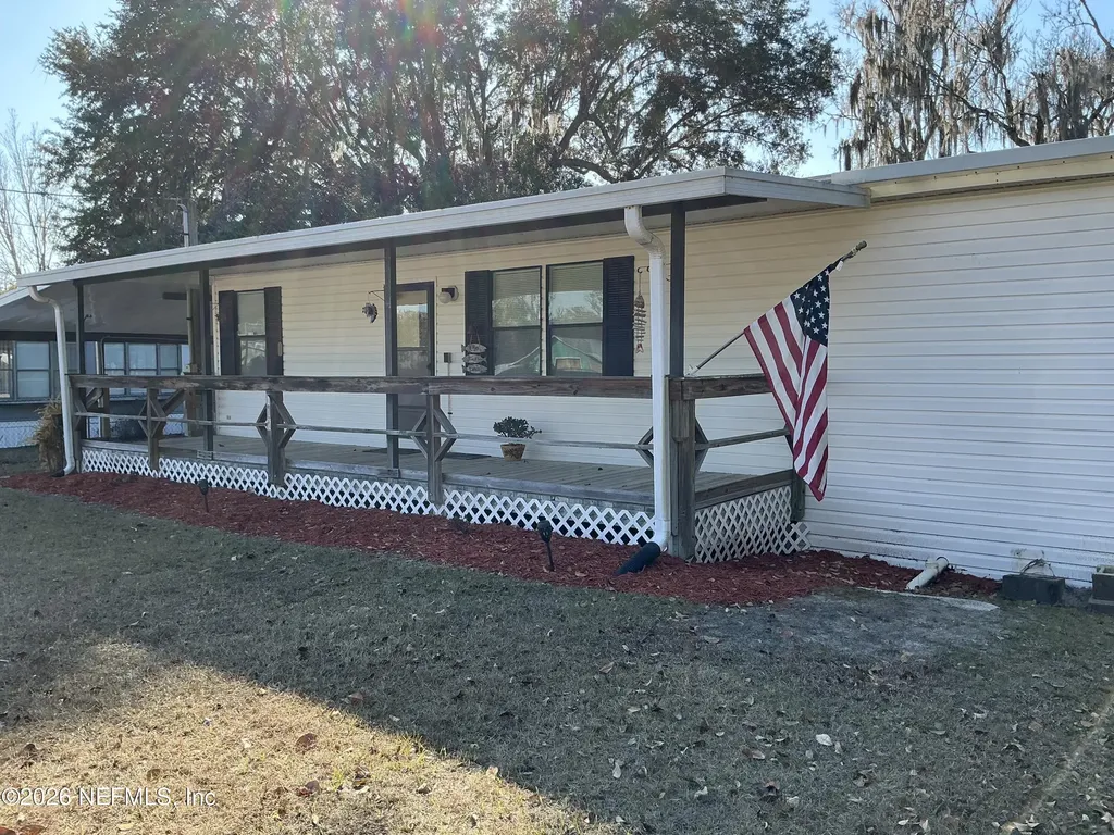 117 Jill Lane Satsuma FL 32189