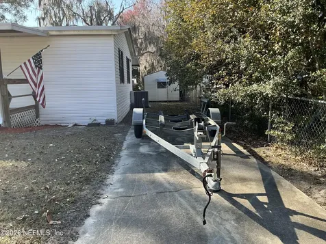 117 Jill Lane Satsuma FL 32189