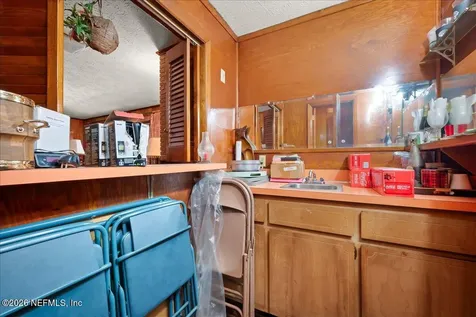 3902 Moncrief Road W Jacksonville FL 32209