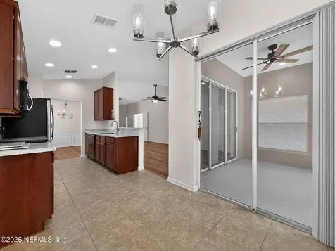 9080 Sweet Tree Trail Jacksonville FL 32256