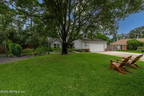 2746 Grayton Court Jacksonville FL 32224