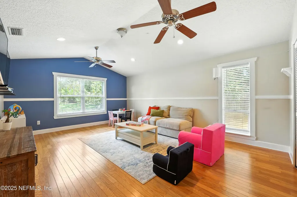 10 Quail Lane Jacksonville Beach FL 32250