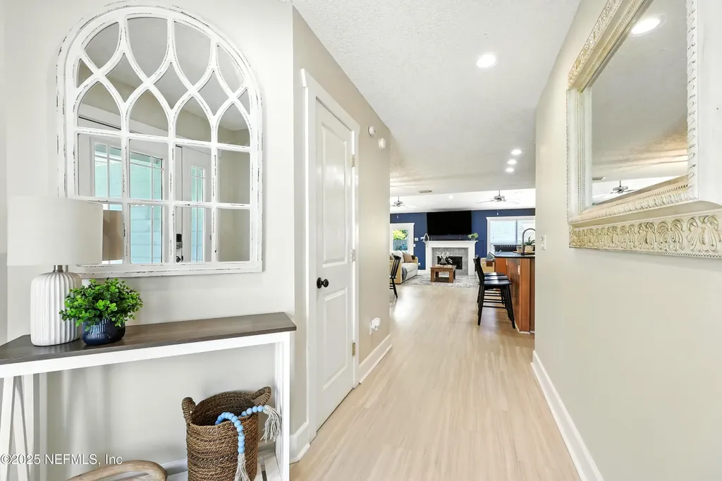 10 Quail Lane Jacksonville Beach FL 32250