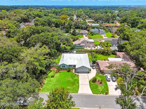 10 Quail Lane Jacksonville Beach FL 32250