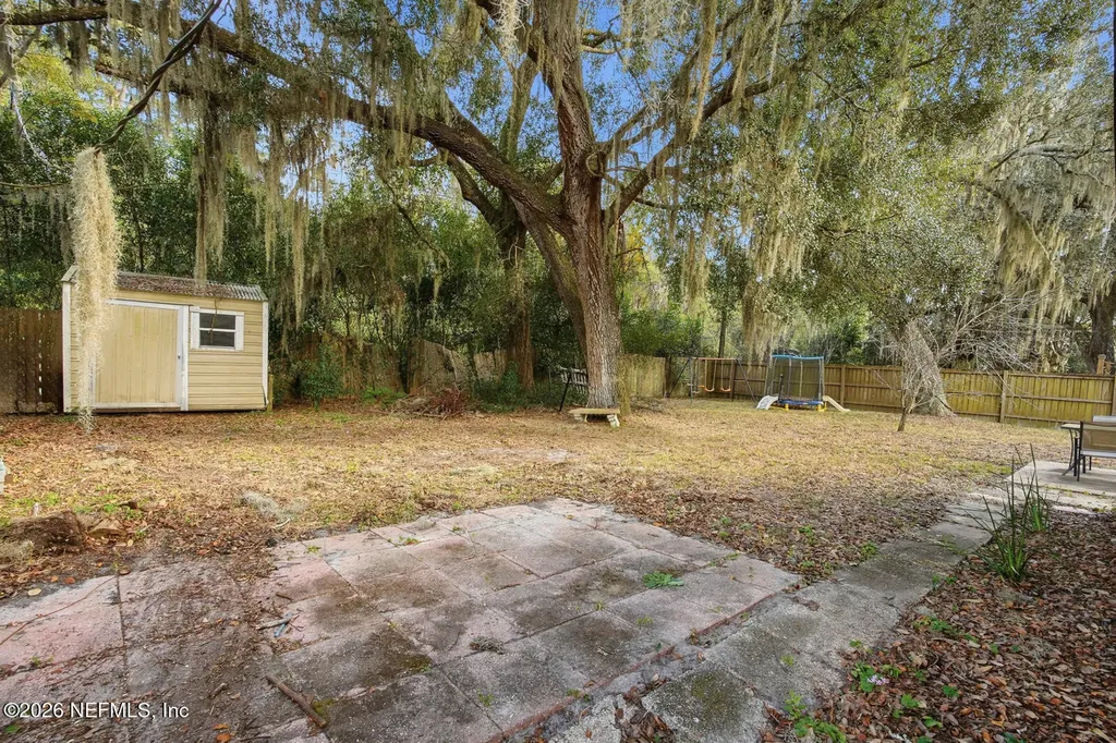 133 Crestwood Avenue Palatka FL 32177