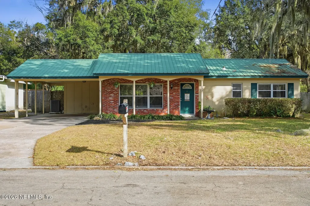 133 Crestwood Avenue Palatka FL 32177