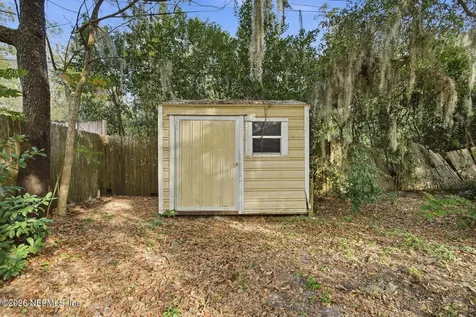 133 Crestwood Avenue Palatka FL 32177