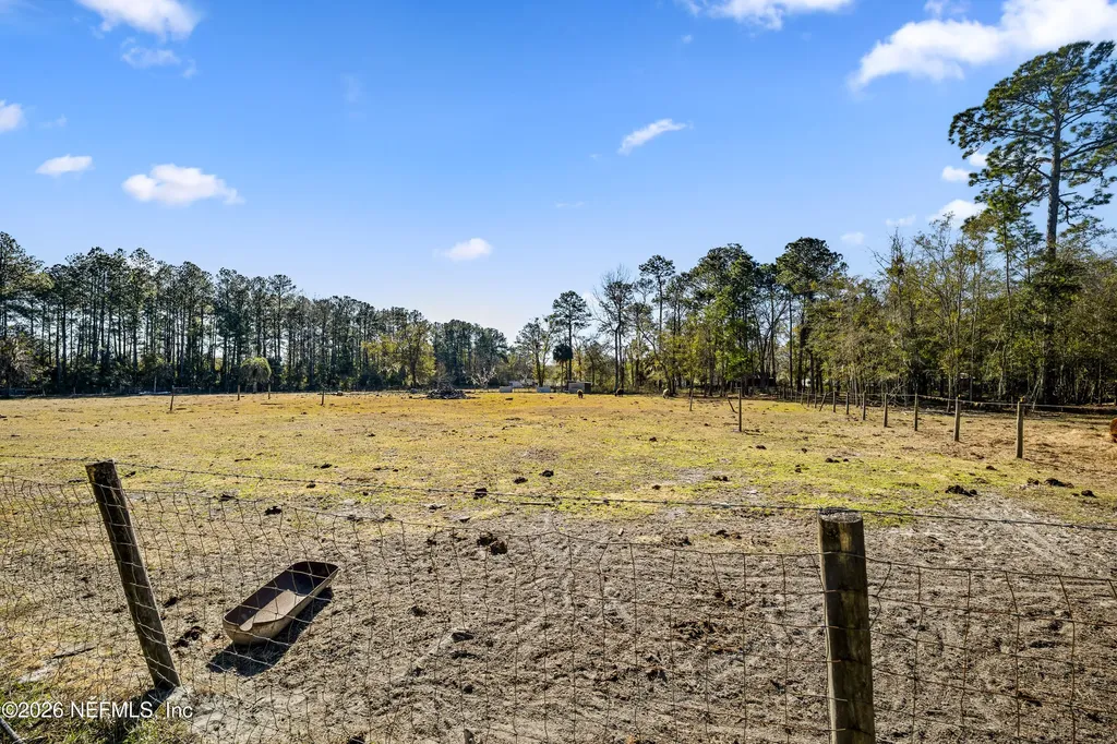1725 Davidson Farm Road Jacksonville FL 32218