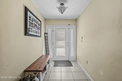 1725 Davidson Farm Road Jacksonville FL 32218