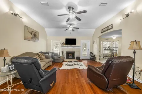 1725 Davidson Farm Road Jacksonville FL 32218