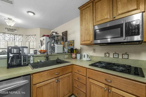 1725 Davidson Farm Road Jacksonville FL 32218