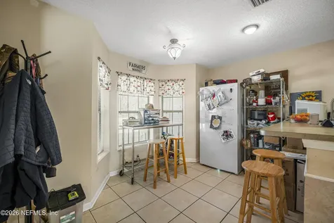 1725 Davidson Farm Road Jacksonville FL 32218