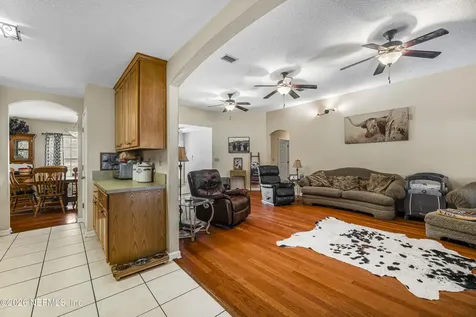 1725 Davidson Farm Road Jacksonville FL 32218