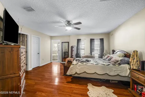1725 Davidson Farm Road Jacksonville FL 32218