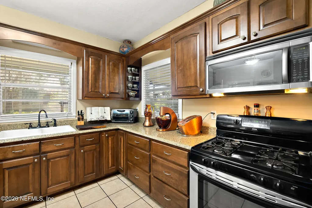 244 S Prospect Street Crescent City FL 32112