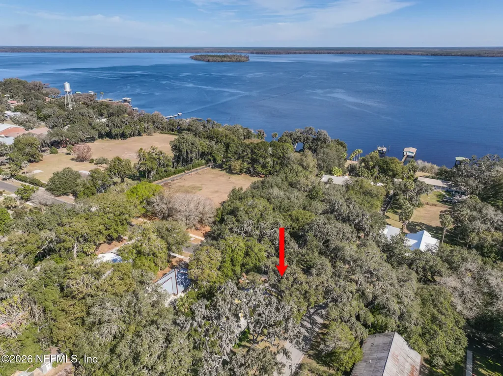 244 S Prospect Street Crescent City FL 32112