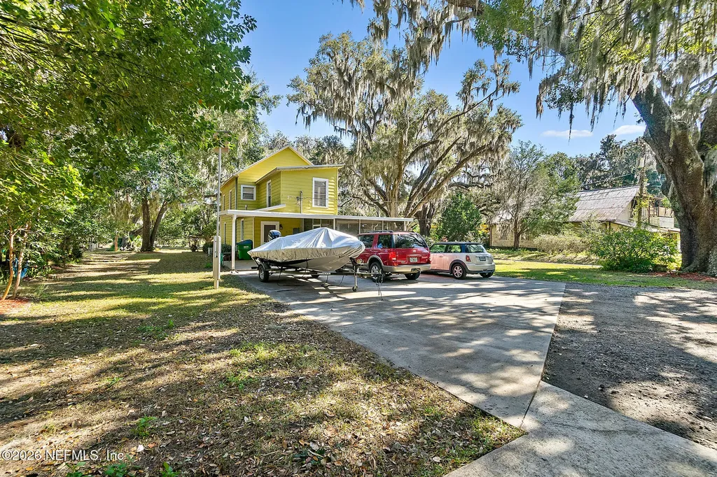 244 S Prospect Street Crescent City FL 32112