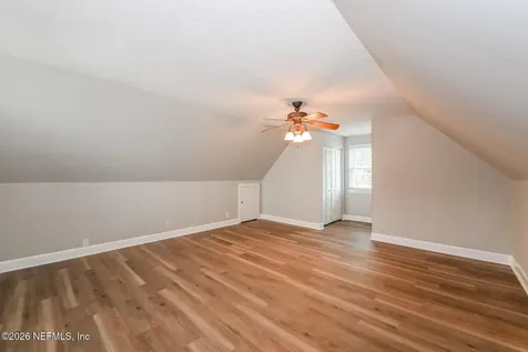 1077 Kings Road Neptune Beach FL 32266