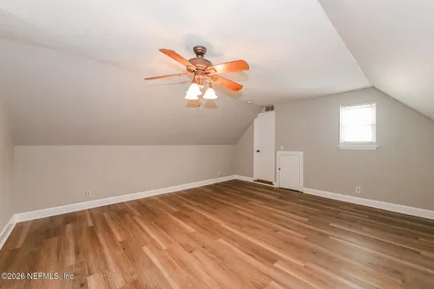 1077 Kings Road Neptune Beach FL 32266