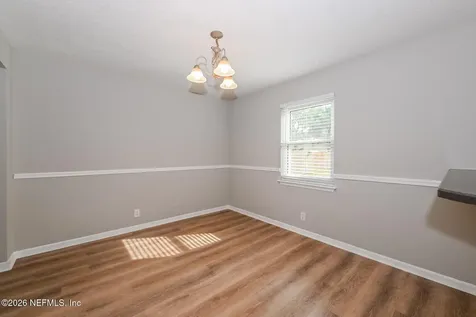1077 Kings Road Neptune Beach FL 32266