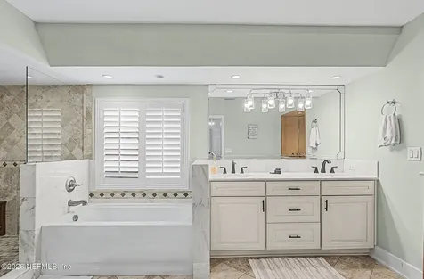 97 Abalone Lane E Ponte Vedra Beach FL 32082