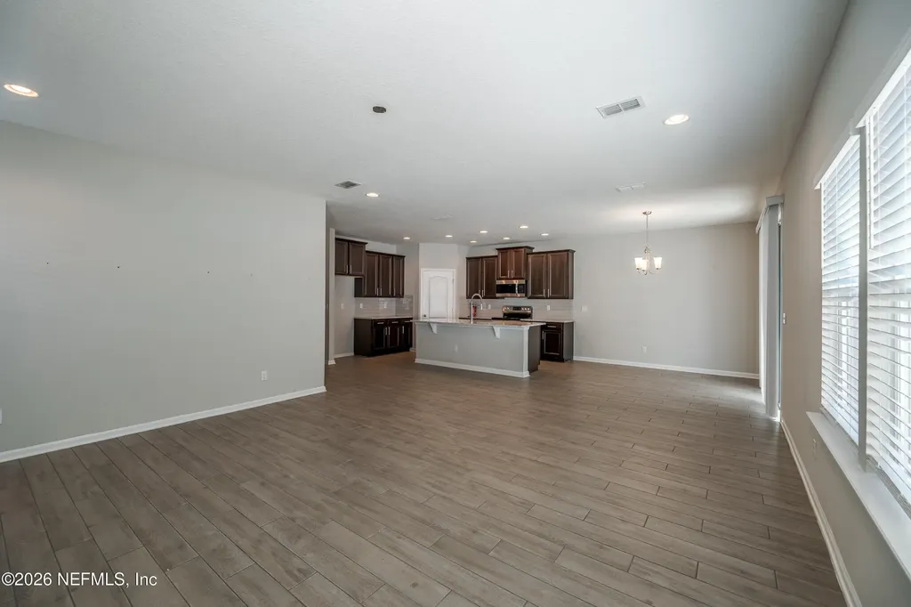 8182 Dancing Fox Street Jacksonville FL 32222