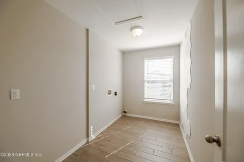 8182 Dancing Fox Street Jacksonville FL 32222