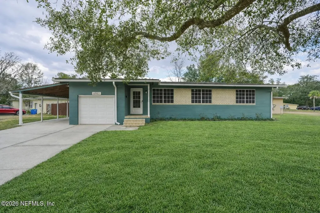 6903 Corkwood Road Jacksonville FL 32277