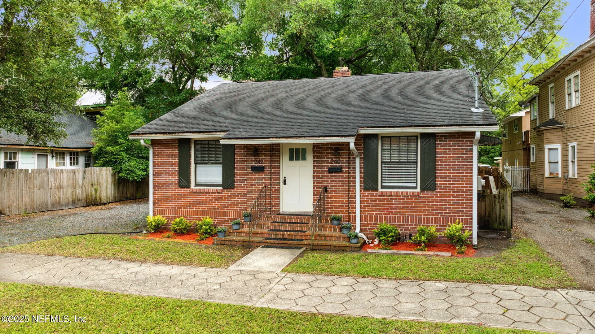240 E 6th Street Jacksonville FL 32206