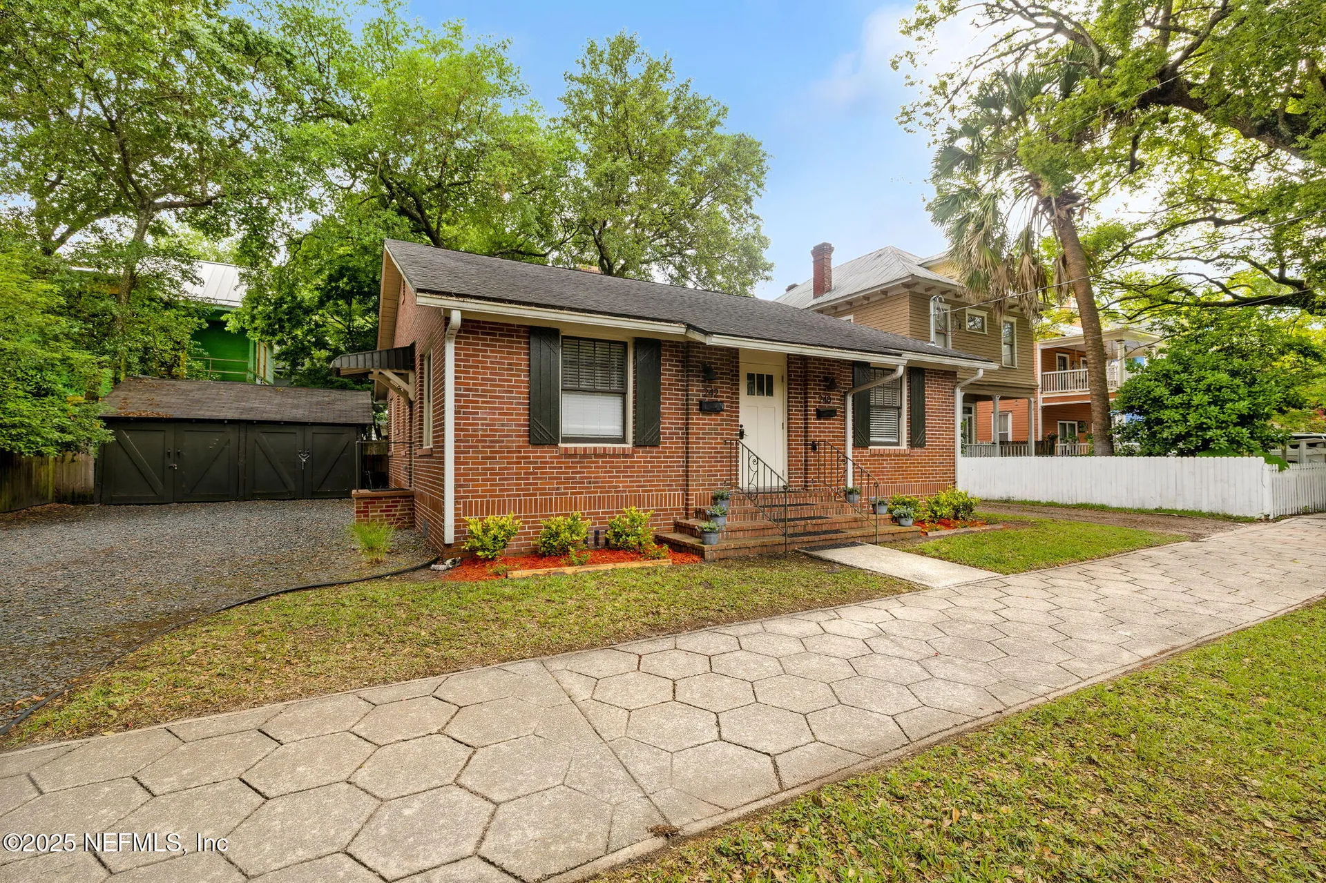 240 E 6th Street Jacksonville FL 32206