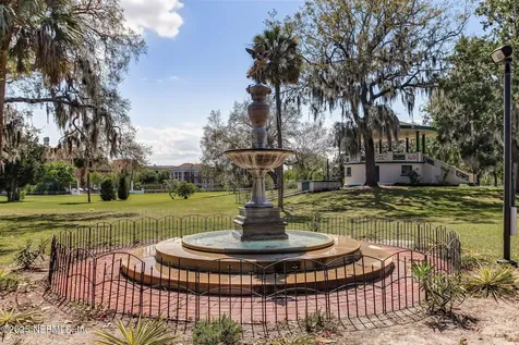 240 E 6th Street Jacksonville FL 32206