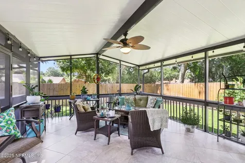 11749 Seaview Drive Jacksonville FL 32225