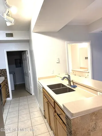 10075 N Gate Parkway Jacksonville FL 32246