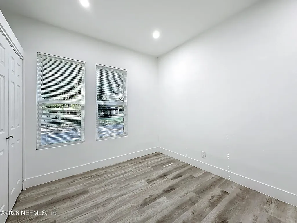 644 Willow Branch Avenue Jacksonville FL 32205