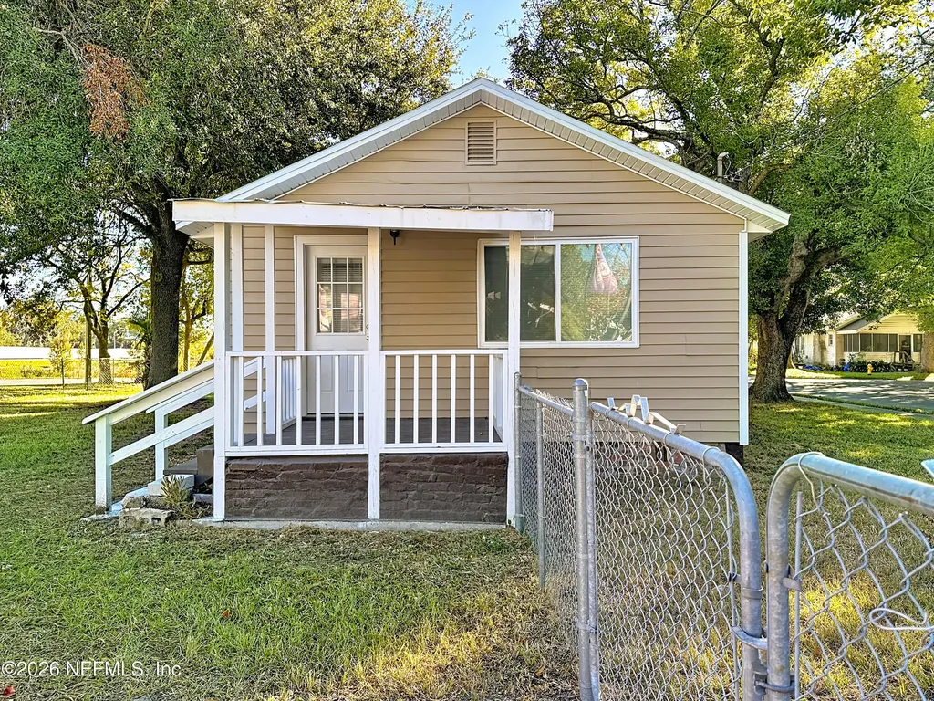 644 Willow Branch Avenue Jacksonville FL 32205