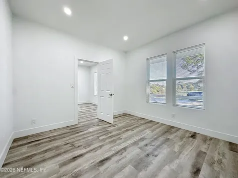 644 Willow Branch Avenue Jacksonville FL 32205