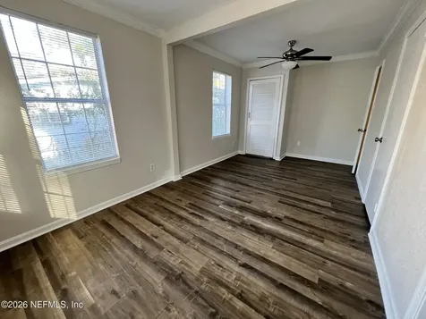 4550 Crescent Street Jacksonville FL 32205