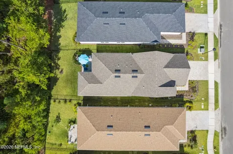 688 Continuum Loop Yulee FL 32097