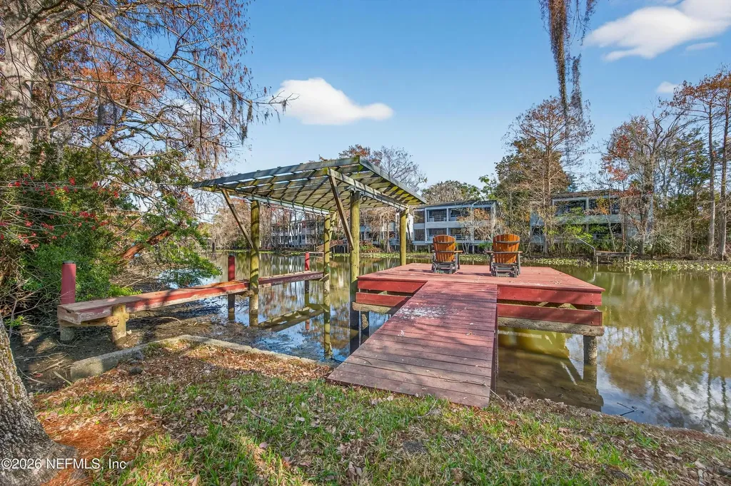 8865 La Terrazza Place Jacksonville FL 32217