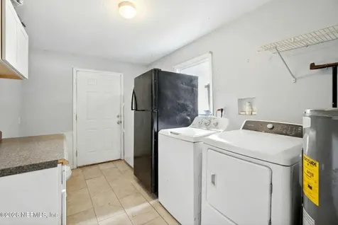 2082 Navaho Avenue Jacksonville FL 32210