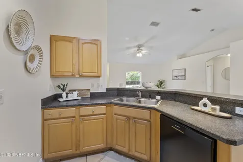 41 Slipper Trail Palm Coast FL 32164
