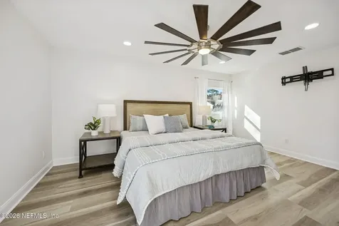 2189 The Woods Drive E Jacksonville FL 32246