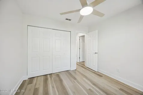2189 The Woods Drive E Jacksonville FL 32246