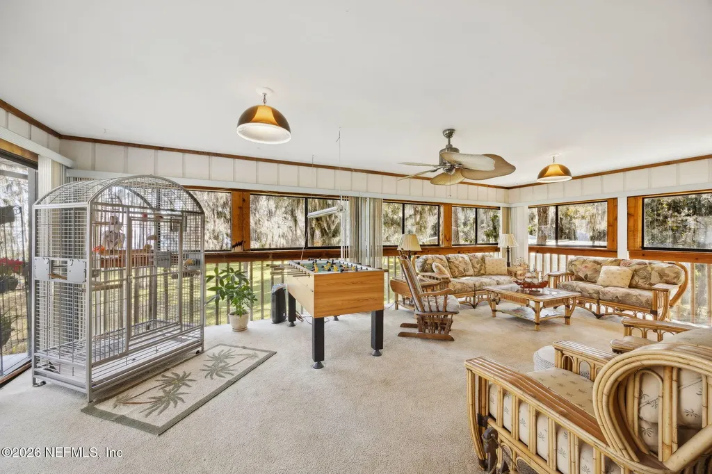 213 E Char Lane Crescent City FL 32112