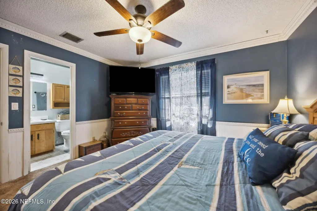 213 E Char Lane Crescent City FL 32112