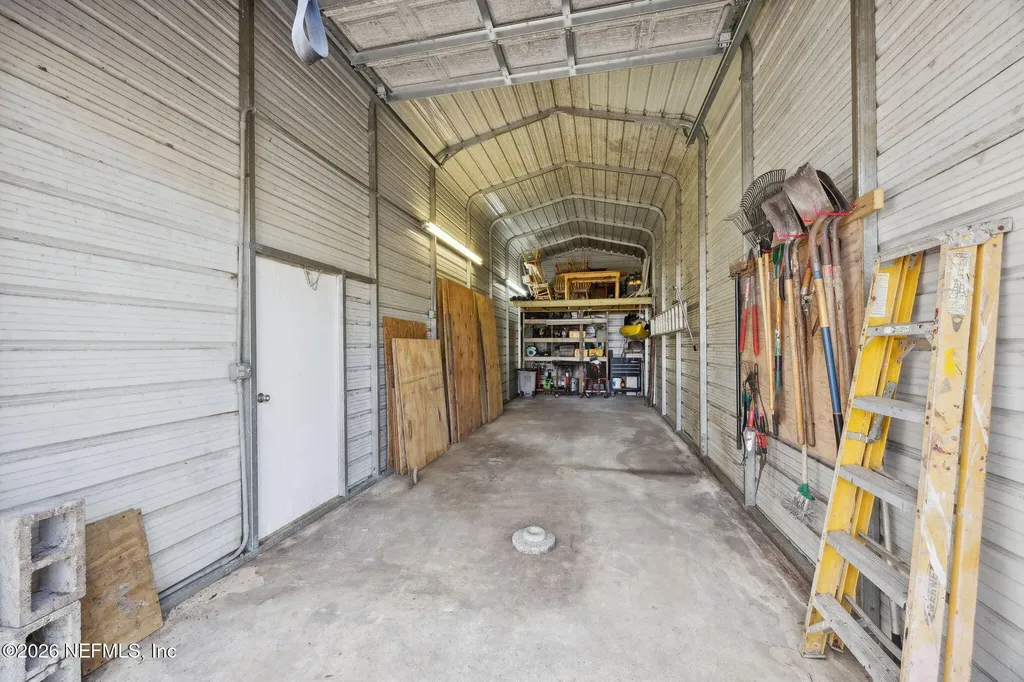 213 E Char Lane Crescent City FL 32112