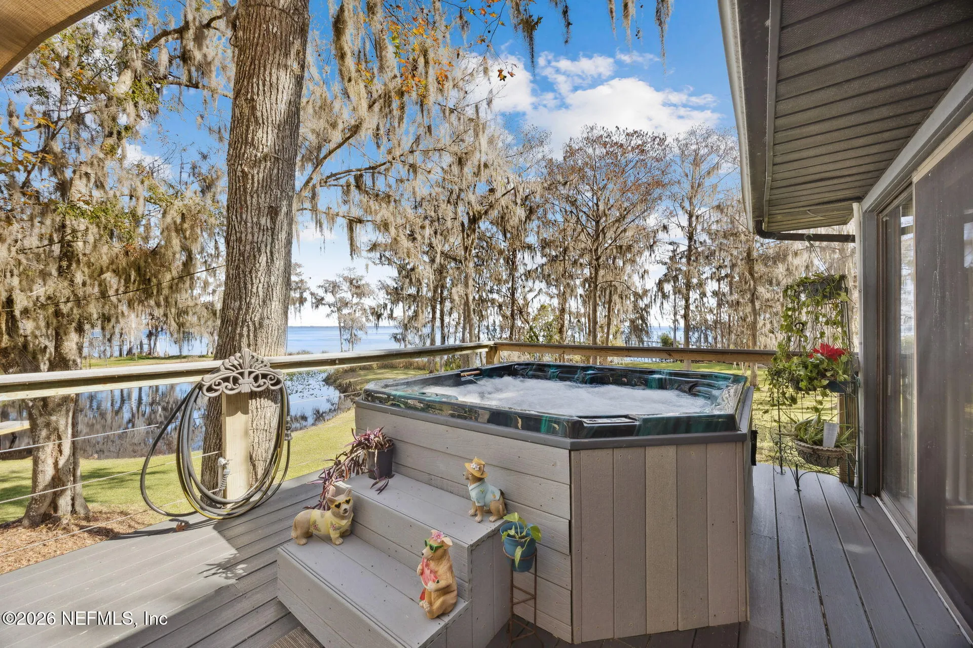 213 E Char Lane Crescent City FL 32112