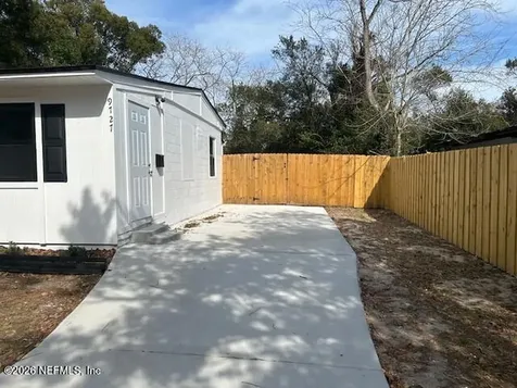 9727 Tiffany Avenue Jacksonville FL 32246