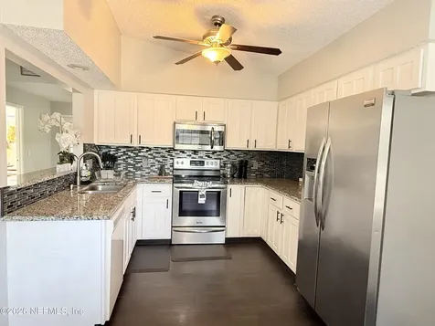 7748 Pepper Circle E Jacksonville FL 32244